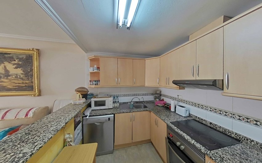 Herverkoop - Apartment -
Torrevieja - Estacion De Autobuses