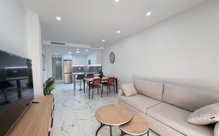 Herverkoop - Apartment -
Torrevieja - Estacion De Autobuses