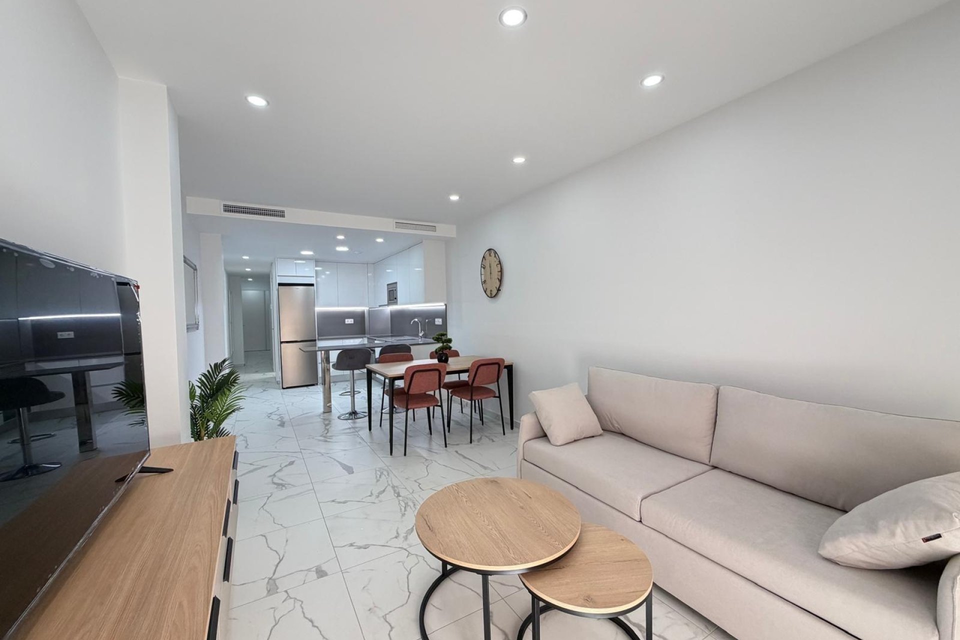 Herverkoop - Apartment -
Torrevieja - Estacion De Autobuses