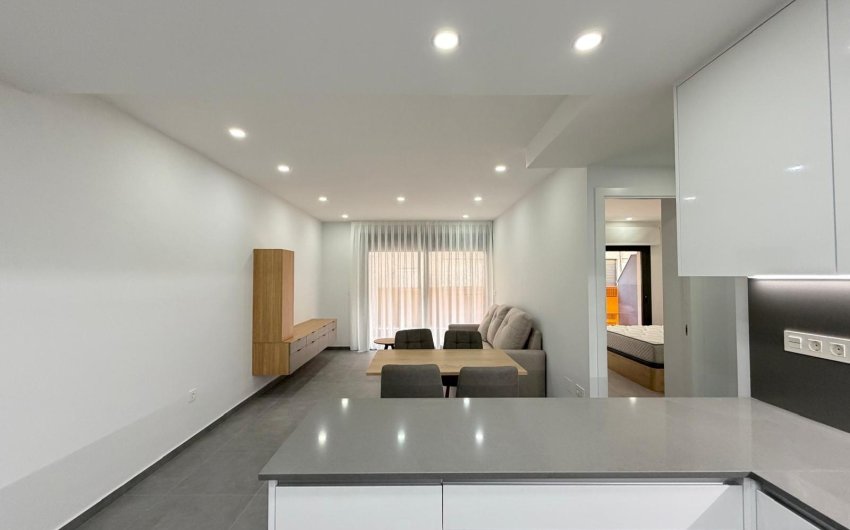Herverkoop - Apartment -
Torrevieja - Estacion De Autobuses