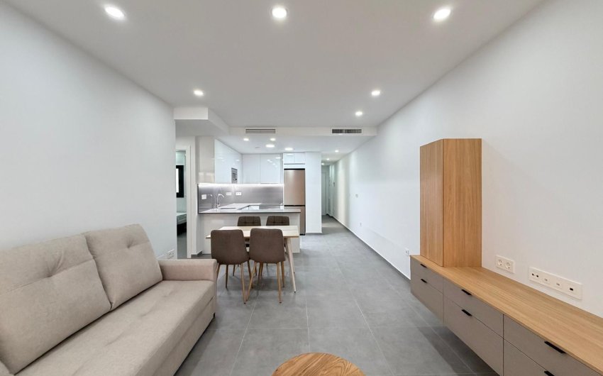 Herverkoop - Apartment -
Torrevieja - Estacion De Autobuses