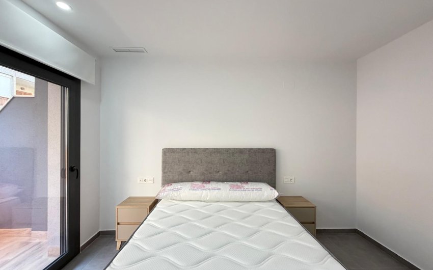 Herverkoop - Apartment -
Torrevieja - Estacion De Autobuses