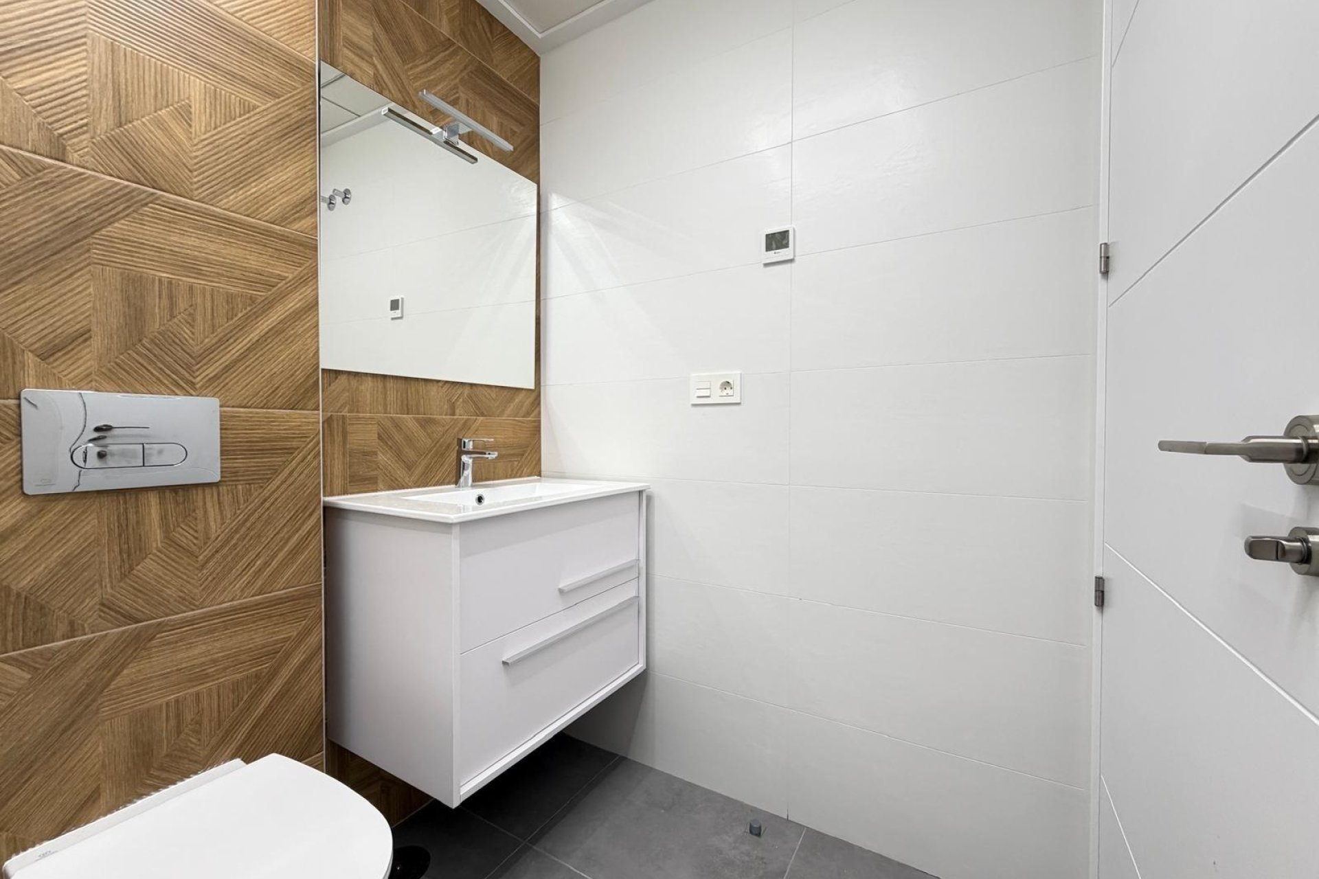 Herverkoop - Apartment -
Torrevieja - Estacion De Autobuses