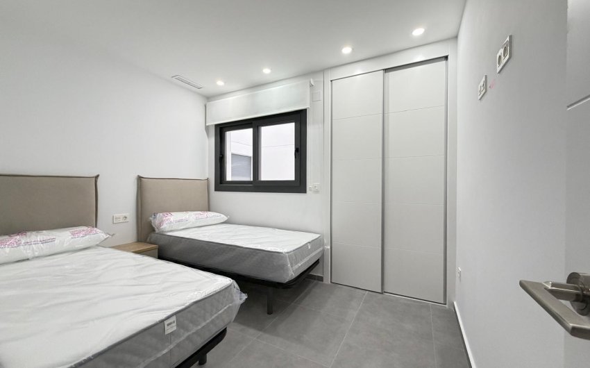 Herverkoop - Apartment -
Torrevieja - Estacion De Autobuses