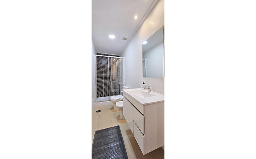 Herverkoop - Apartment -
Torrevieja - Estacion De Autobuses