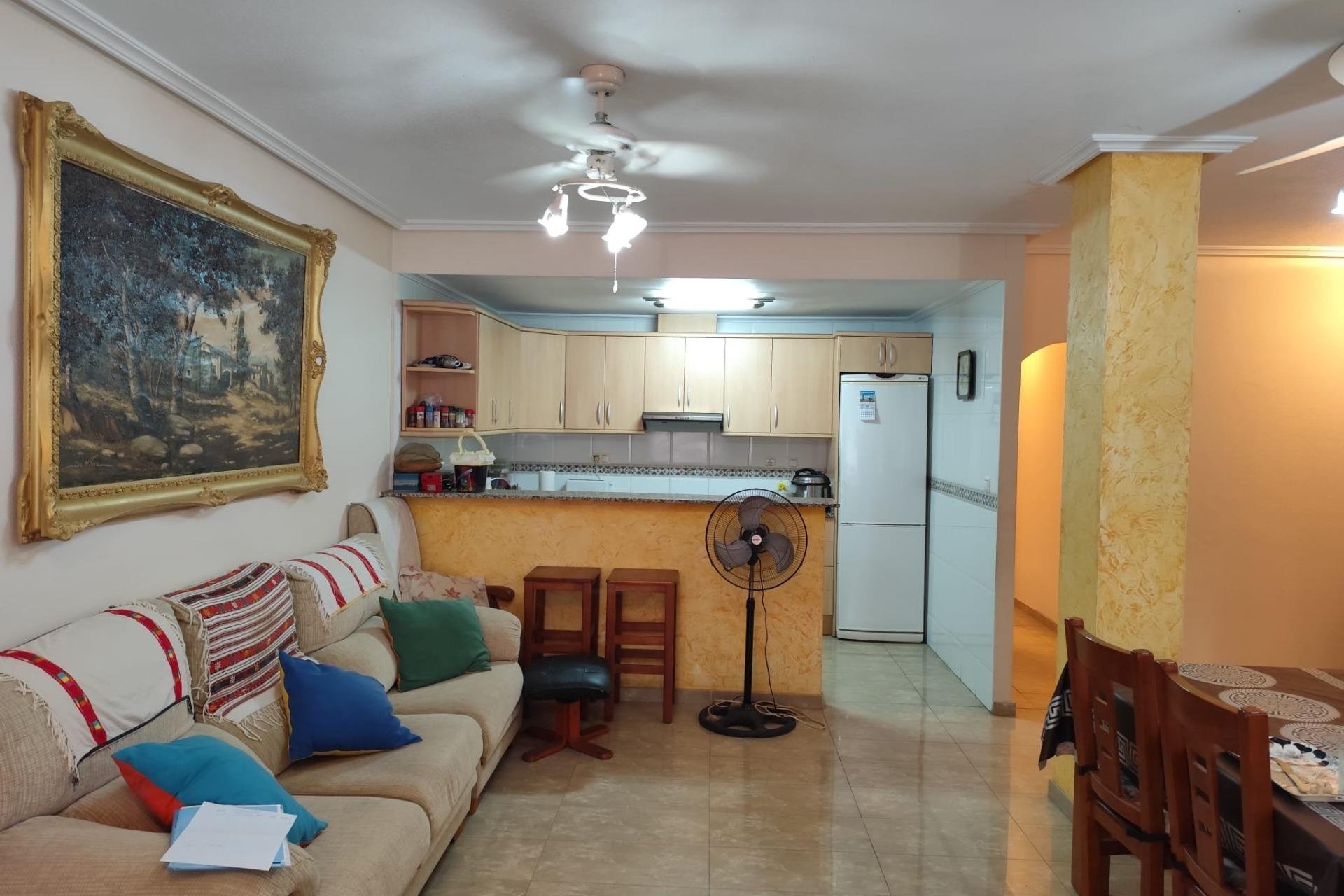 Herverkoop - Apartment -
Torrevieja - Estacion De Autobuses