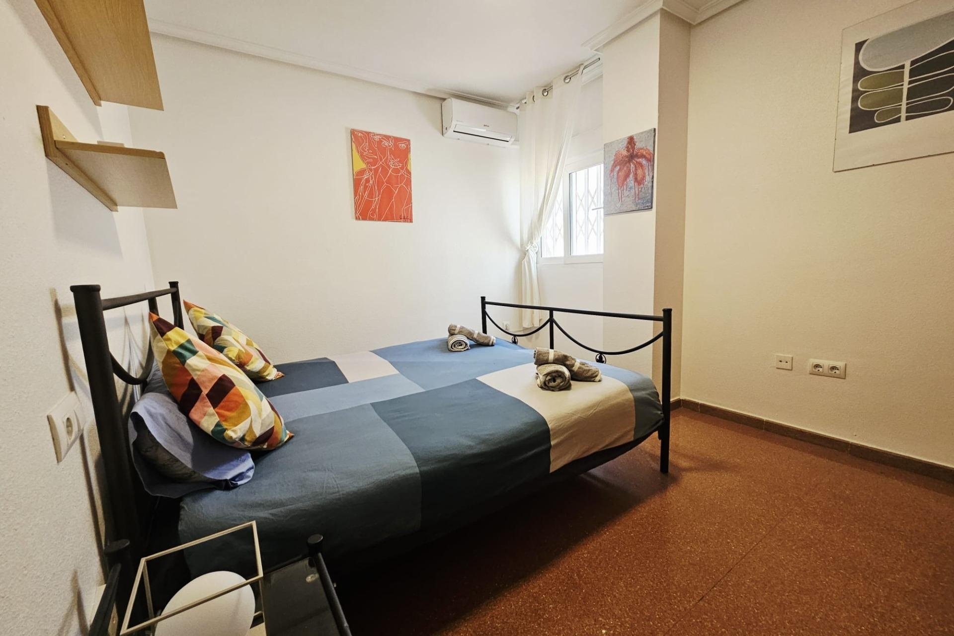 Herverkoop - Apartment -
Torrevieja - Estacion De Autobuses