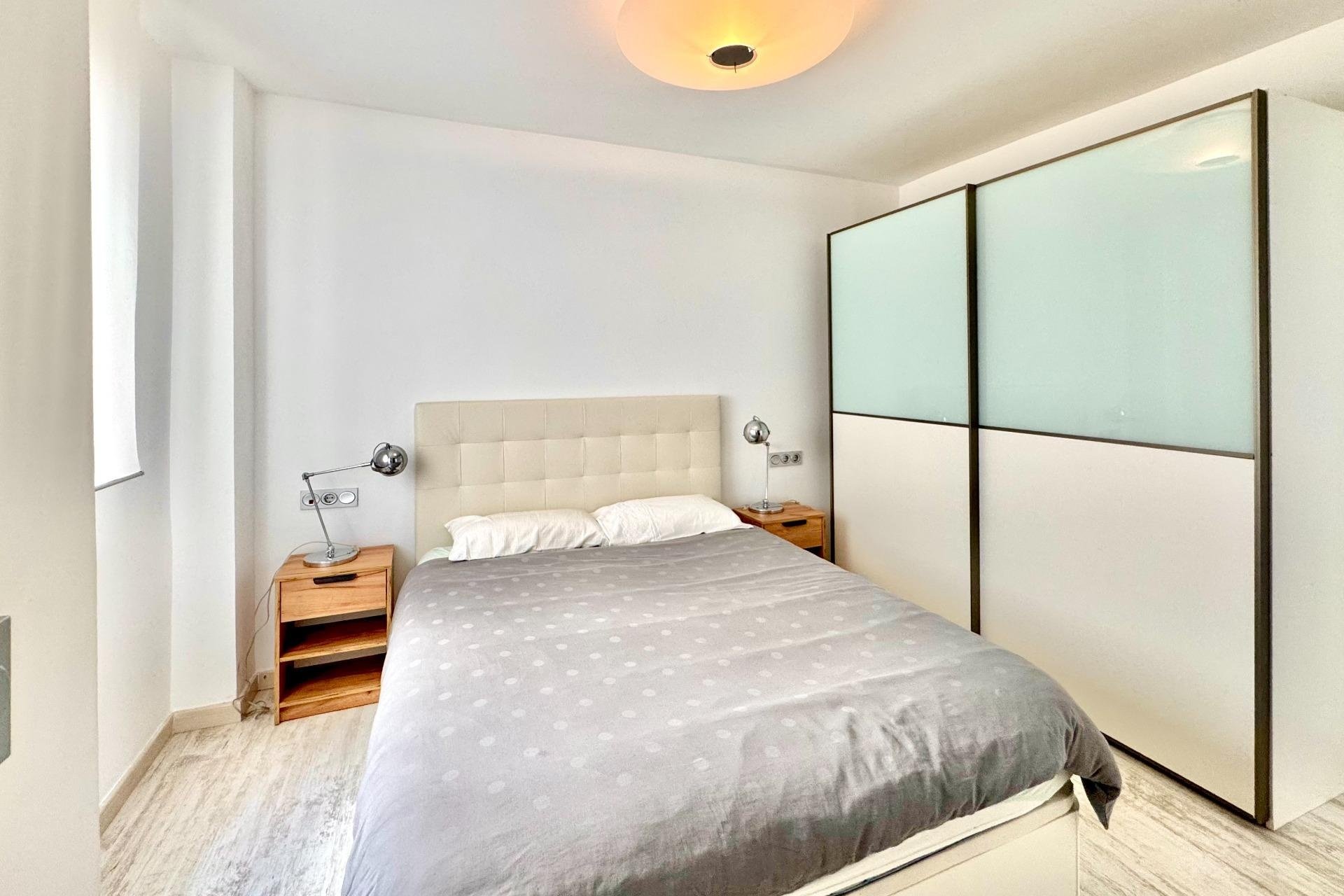 Herverkoop - Apartment -
Torrevieja - Estacion De Autobuses