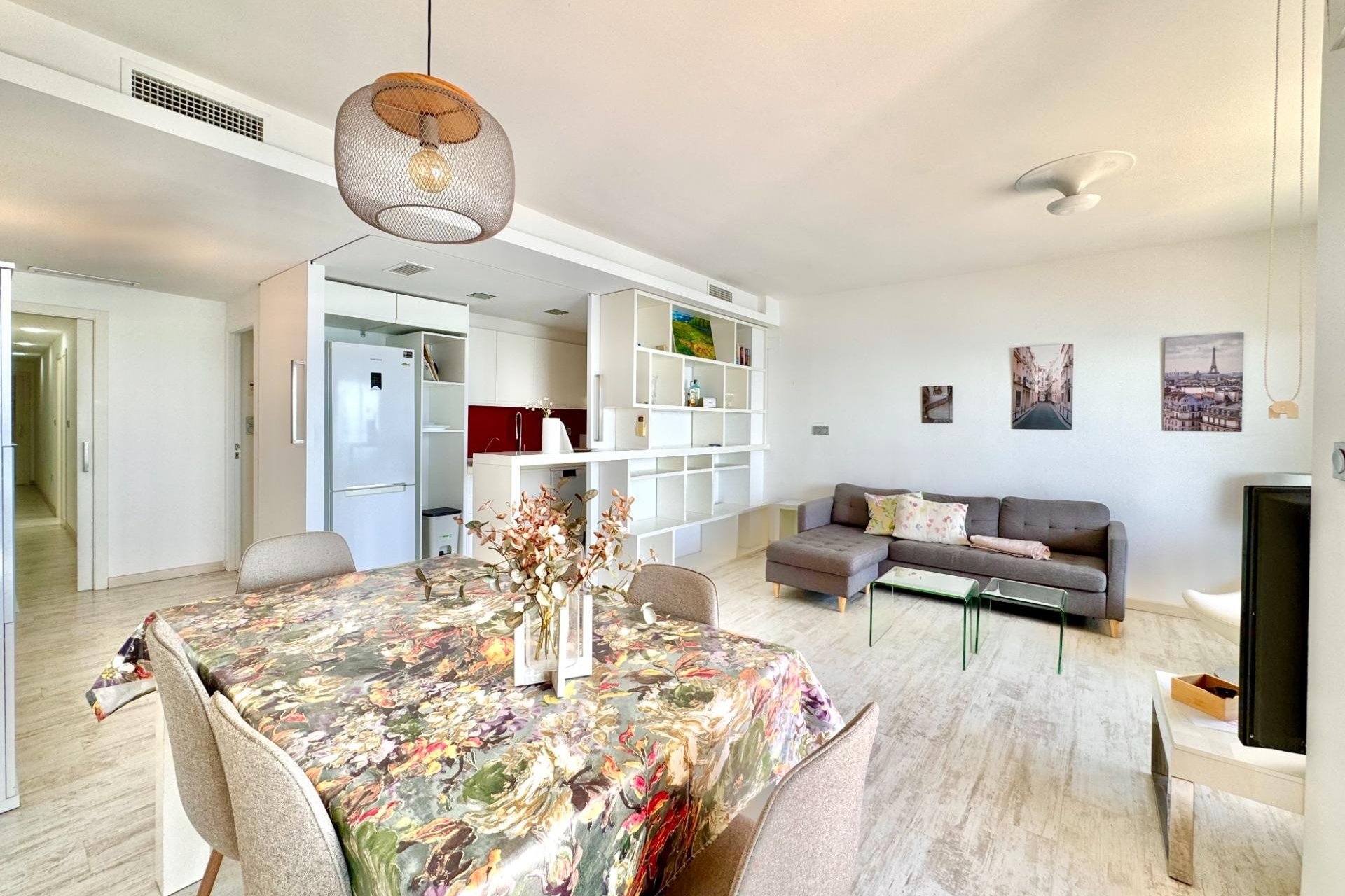 Herverkoop - Apartment -
Torrevieja - Estacion De Autobuses