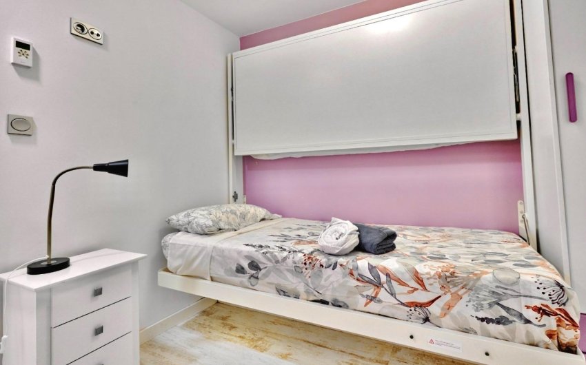 Herverkoop - Apartment -
Torrevieja - Estacion De Autobuses