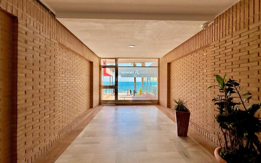 Herverkoop - Apartment -
Torrevieja - Estacion De Autobuses