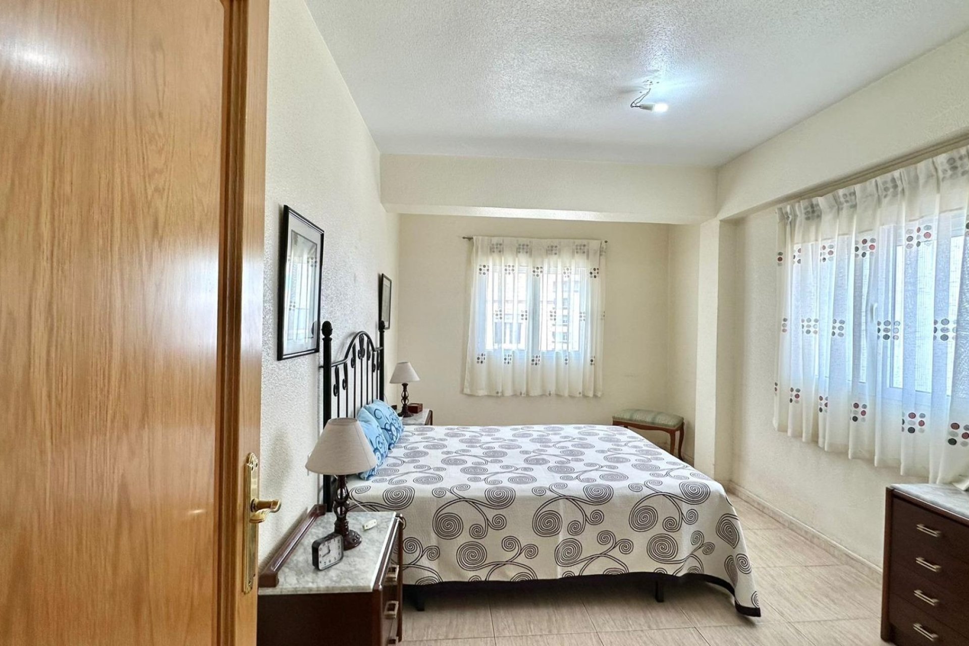 Herverkoop - Apartment -
Torrevieja - Estacion De Autobuses
