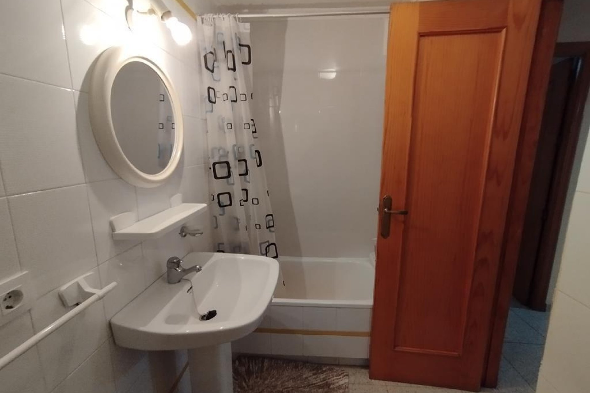 Herverkoop - Apartment -
Torrevieja - HABANERAS PLAZA SANTA MARIA