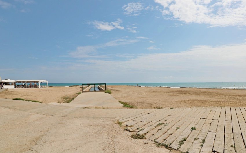 Herverkoop - Apartment -
Torrevieja - La Mata Pueblo