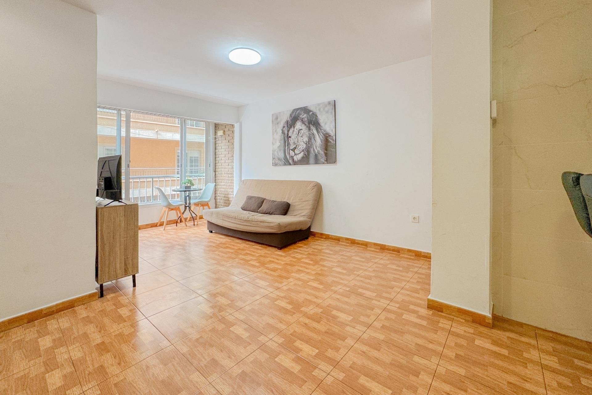 Herverkoop - Apartment -
Torrevieja - La Mata Pueblo