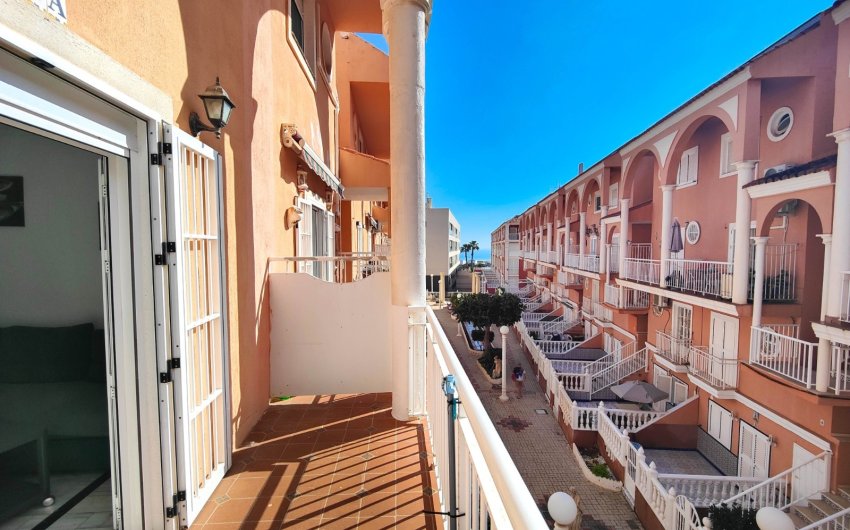 Herverkoop - Apartment -
Torrevieja - La Mata