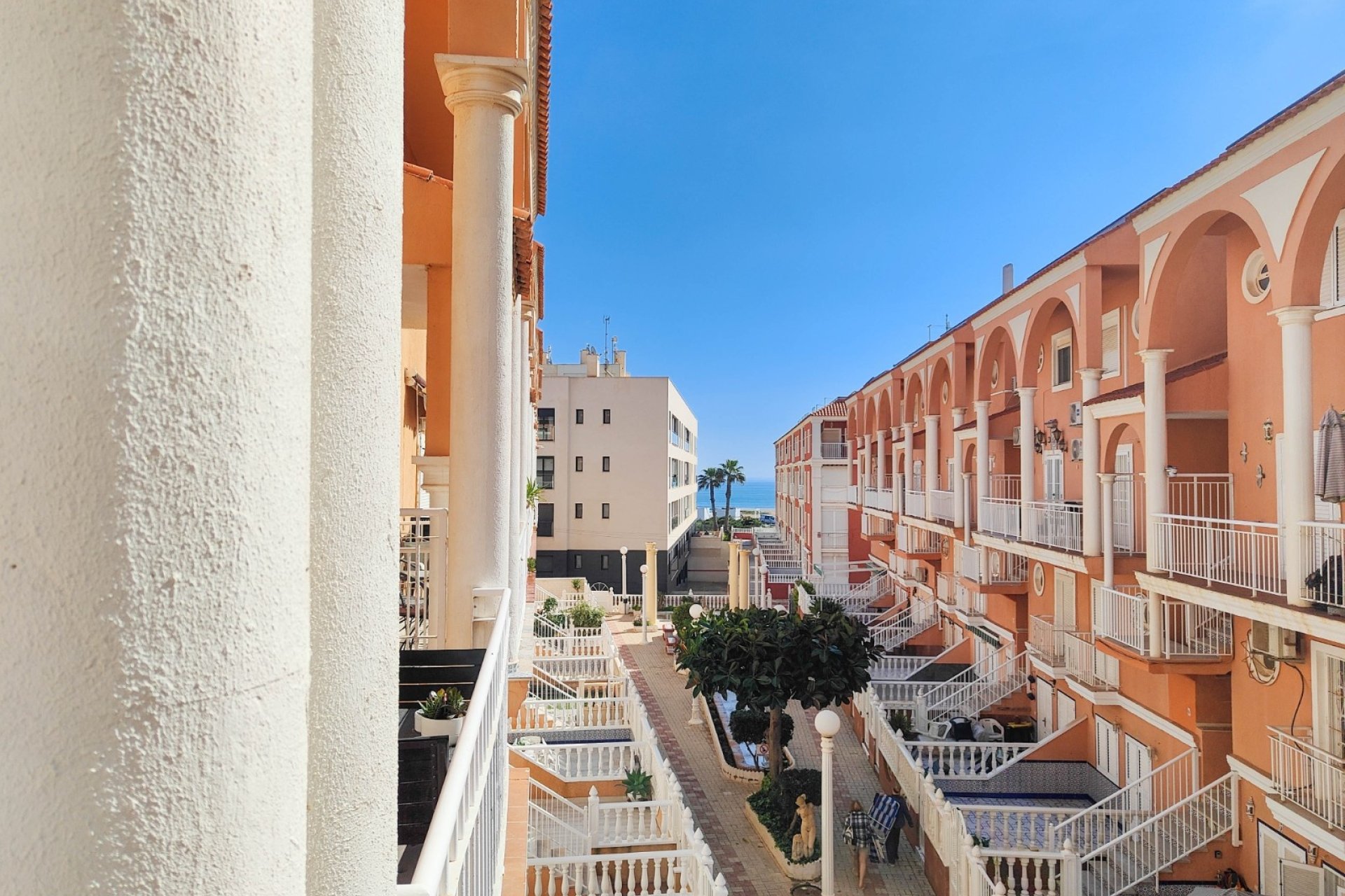 Herverkoop - Apartment -
Torrevieja - La Mata