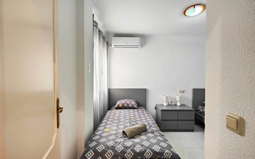 Herverkoop - Apartment -
Torrevieja - La Mata