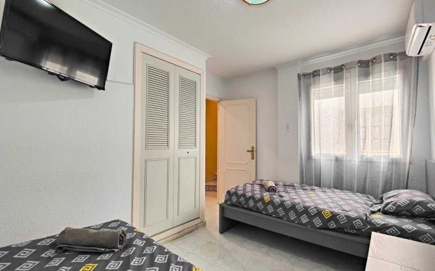Herverkoop - Apartment -
Torrevieja - La Mata