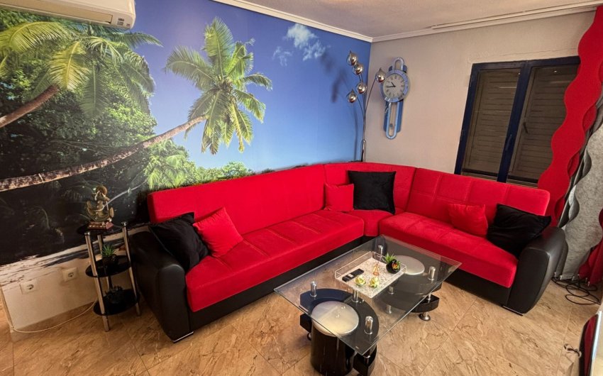Herverkoop - Apartment -
Torrevieja - La Mata