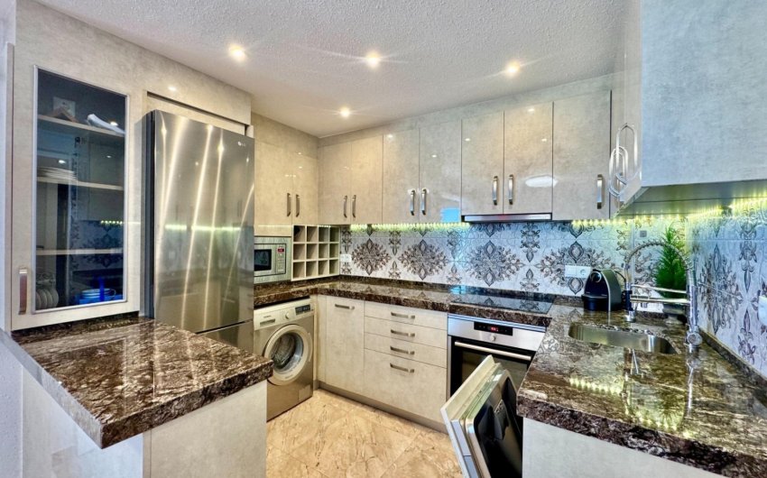 Herverkoop - Apartment -
Torrevieja - La Mata