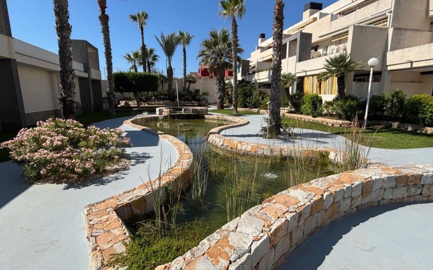 Herverkoop - Apartment -
Torrevieja - La Mata