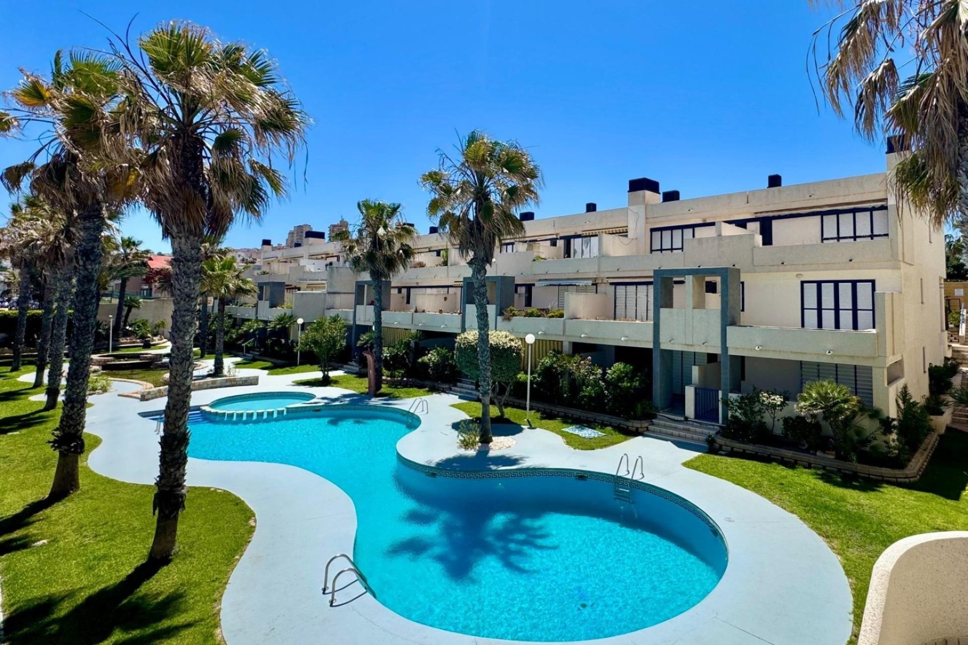 Herverkoop - Apartment -
Torrevieja - La Mata