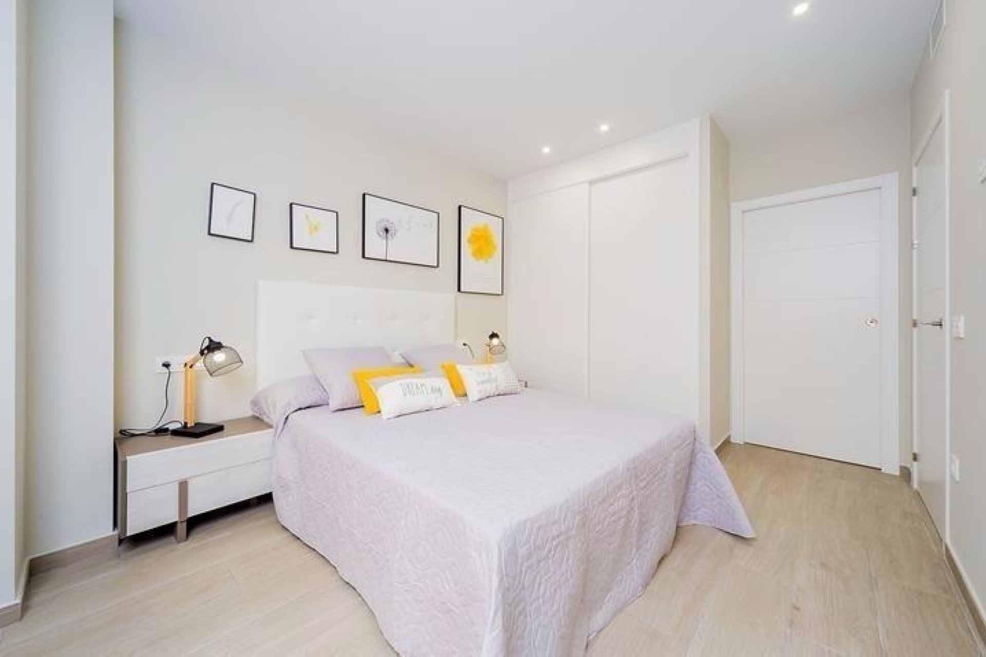 Herverkoop - Apartment -
Torrevieja - La Mata