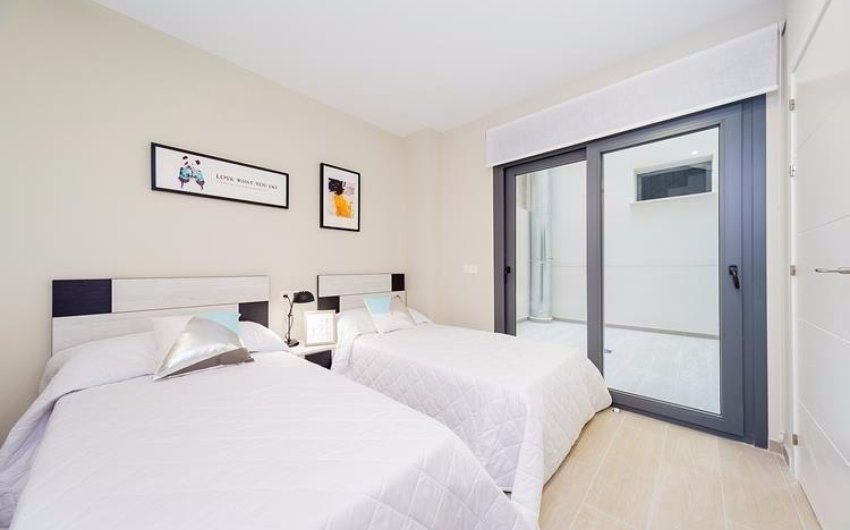 Herverkoop - Apartment -
Torrevieja - La Mata