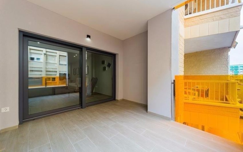 Herverkoop - Apartment -
Torrevieja - La Mata