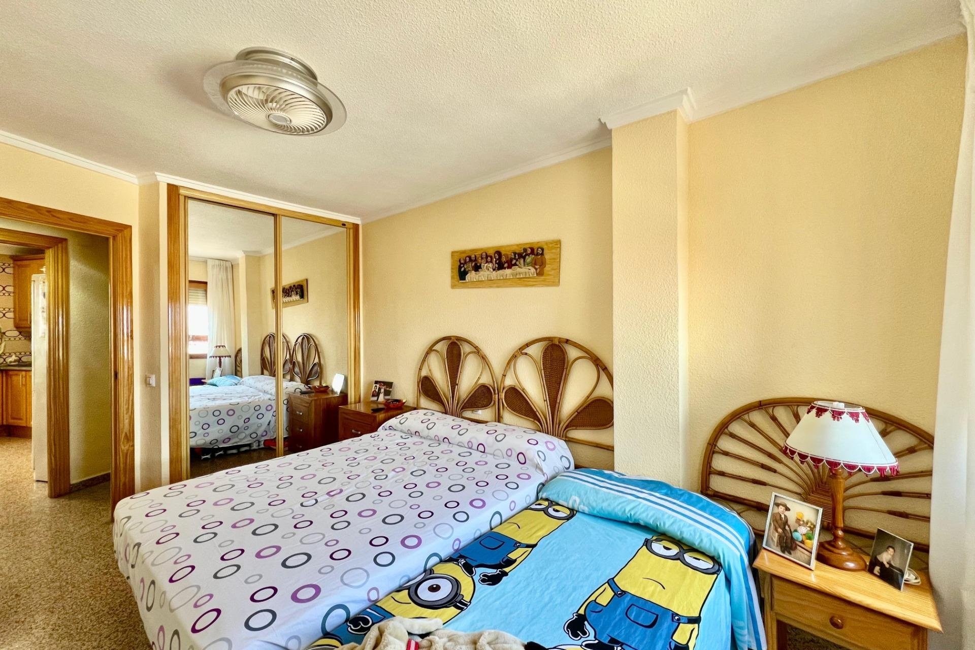 Herverkoop - Apartment -
Torrevieja - La Mata