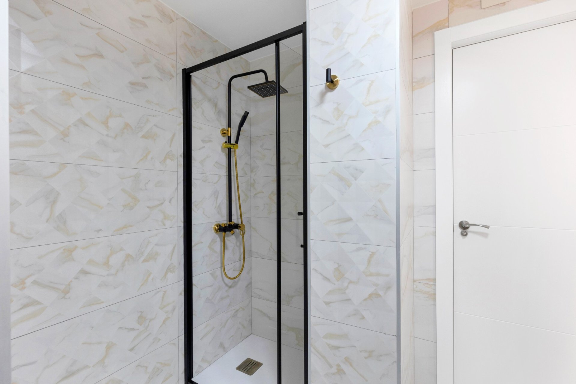 Herverkoop - Apartment -
Torrevieja - La Mata