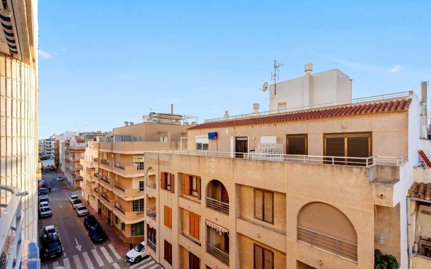 Herverkoop - Apartment -
Torrevieja - La Mata
