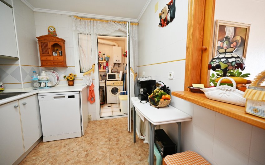 Herverkoop - Apartment -
Torrevieja - La Mata