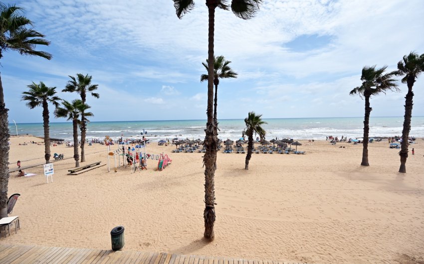 Herverkoop - Apartment -
Torrevieja - La Mata