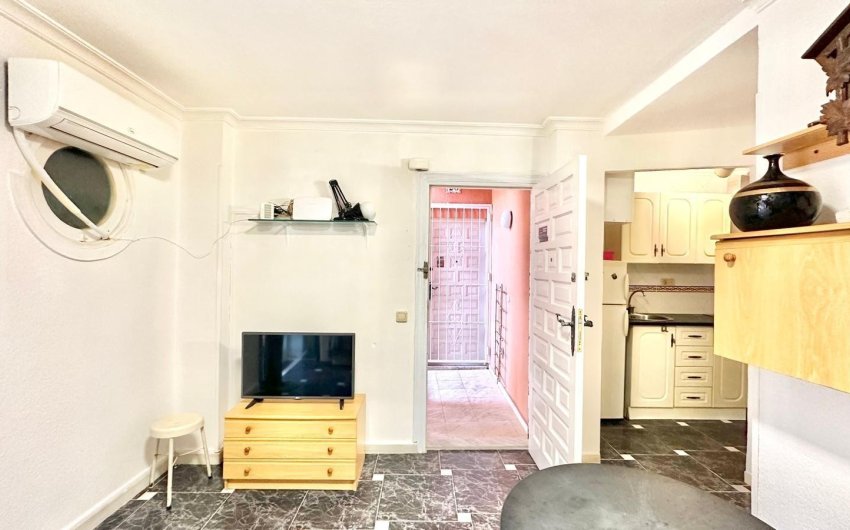 Herverkoop - Apartment -
Torrevieja - La Mata