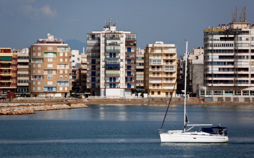 Herverkoop - Apartment -
Torrevieja - La Mata
