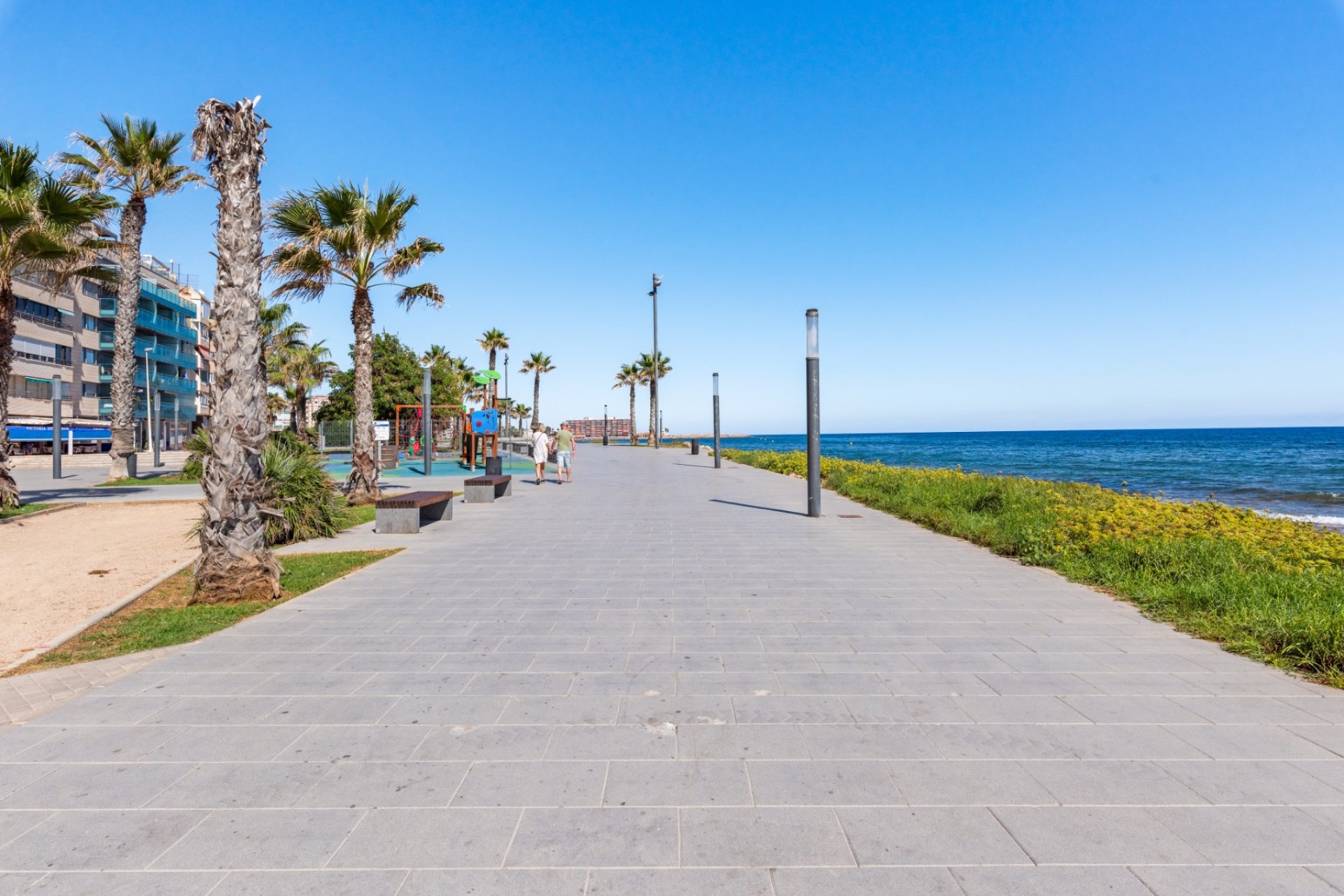 Herverkoop - Apartment -
Torrevieja - La Mata