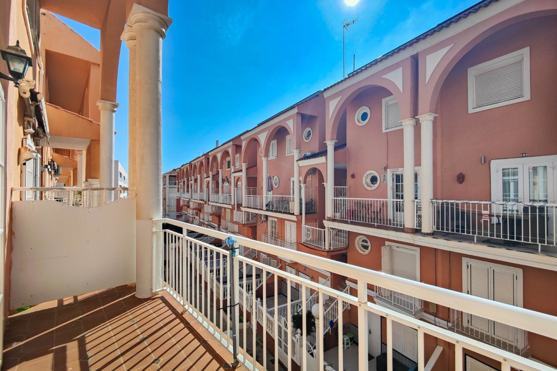 Herverkoop - Apartment -
Torrevieja - La Mata