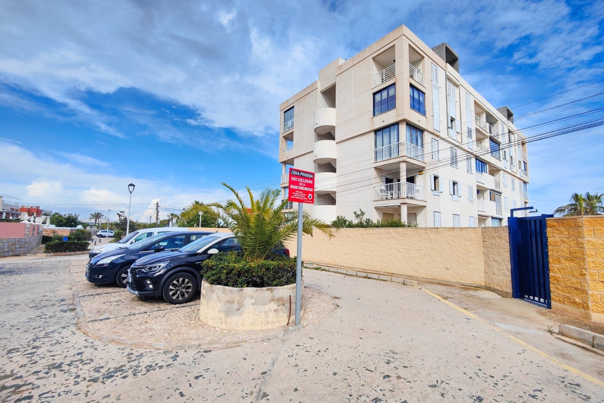 Herverkoop - Apartment -
Torrevieja - La Mata