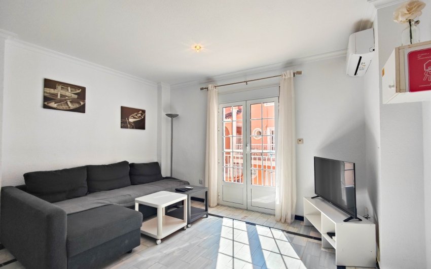 Herverkoop - Apartment -
Torrevieja - La Mata