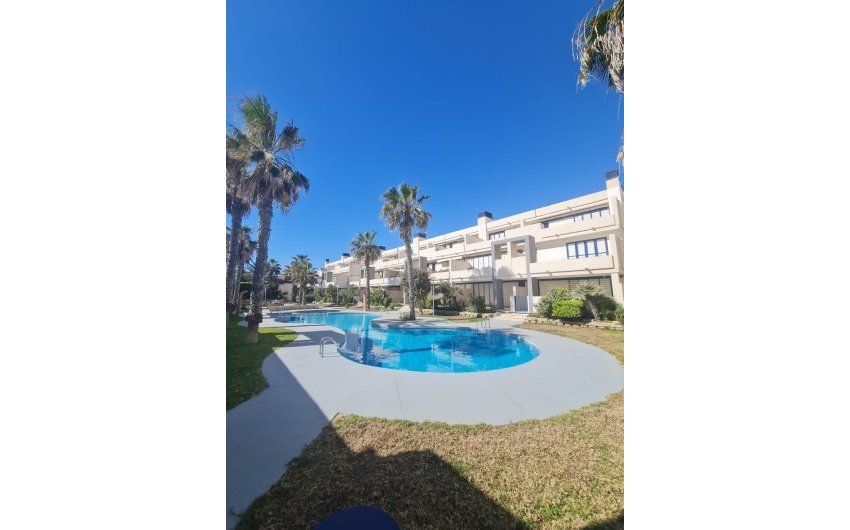 Herverkoop - Apartment -
Torrevieja - La Mata
