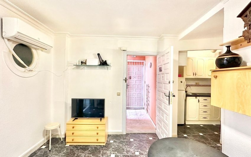 Herverkoop - Apartment -
Torrevieja - La Mata