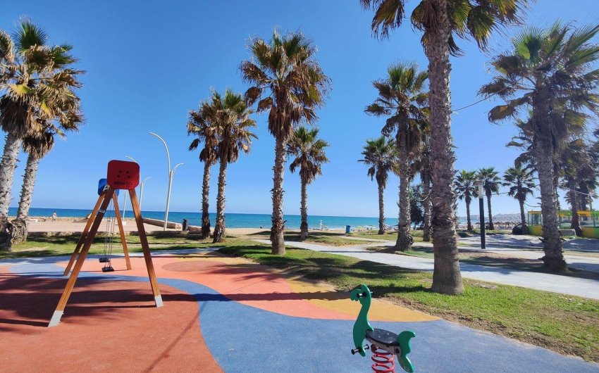 Herverkoop - Apartment -
Torrevieja - La Mata