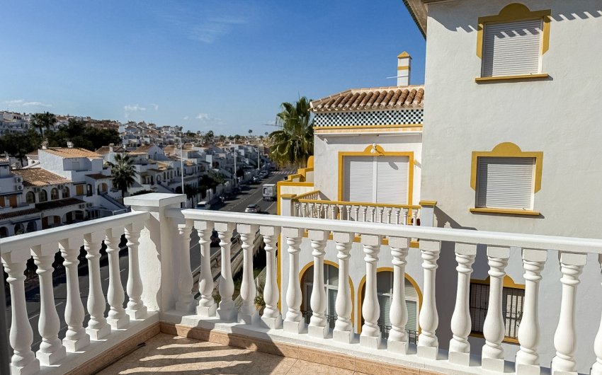 Herverkoop - Apartment -
Torrevieja - La Mata