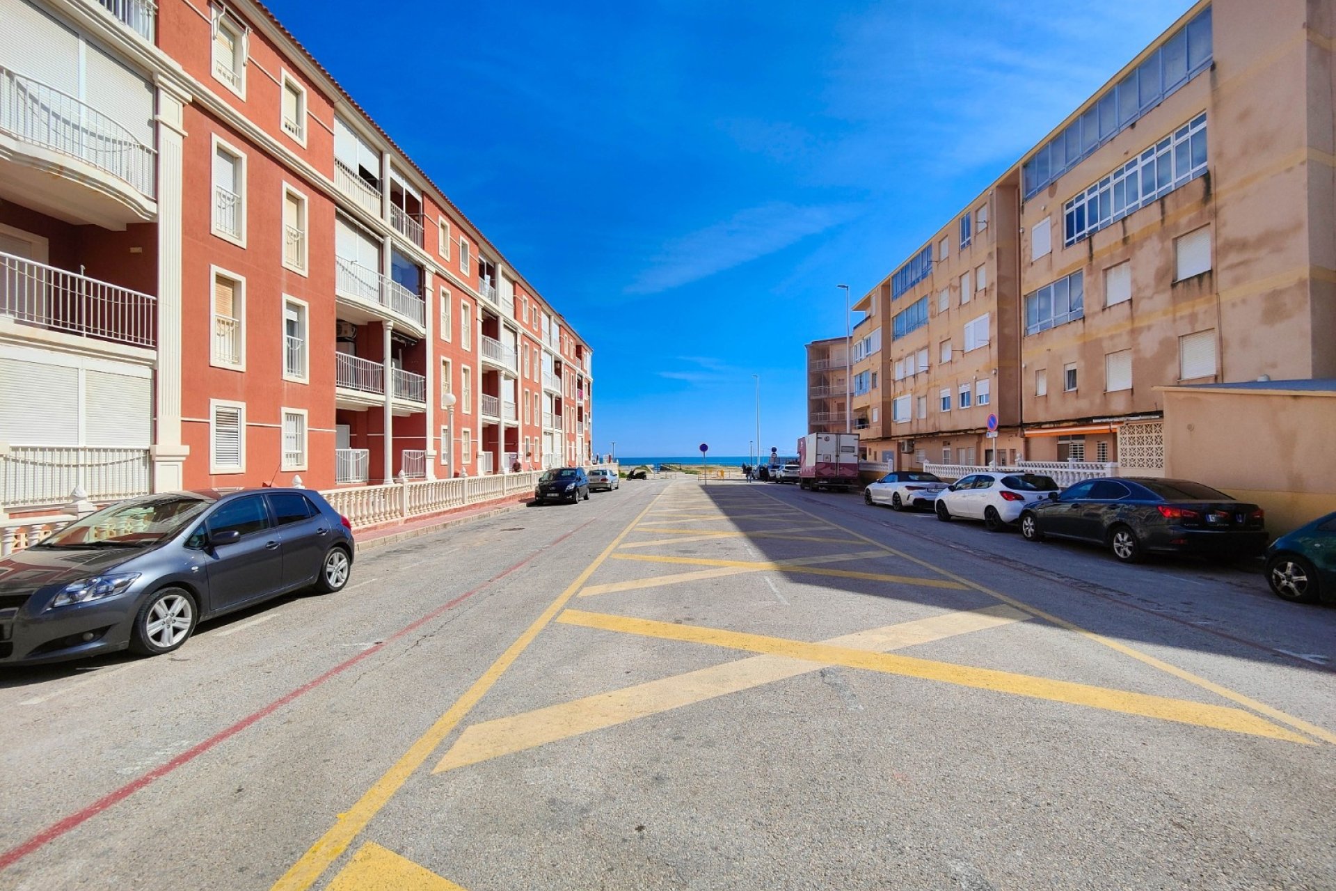 Herverkoop - Apartment -
Torrevieja - La Mata