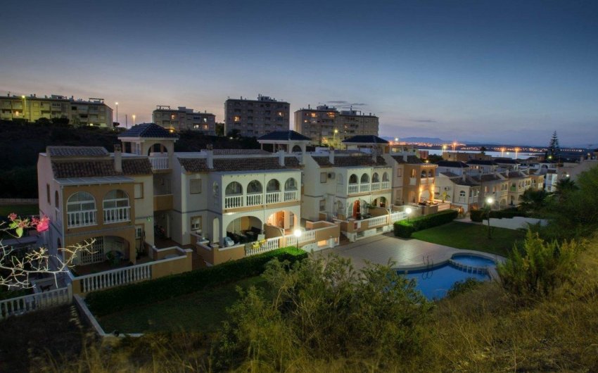 Herverkoop - Apartment -
Torrevieja - La Mata