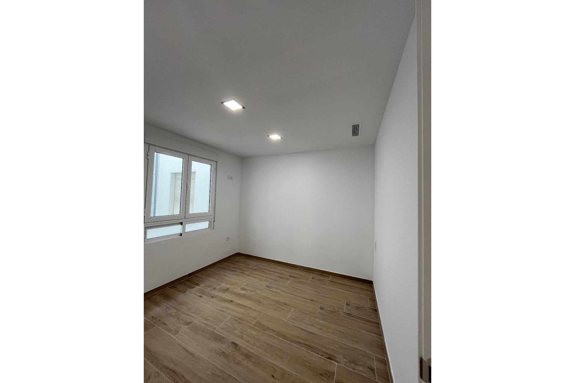 Herverkoop - Apartment -
Torrevieja - La Mata