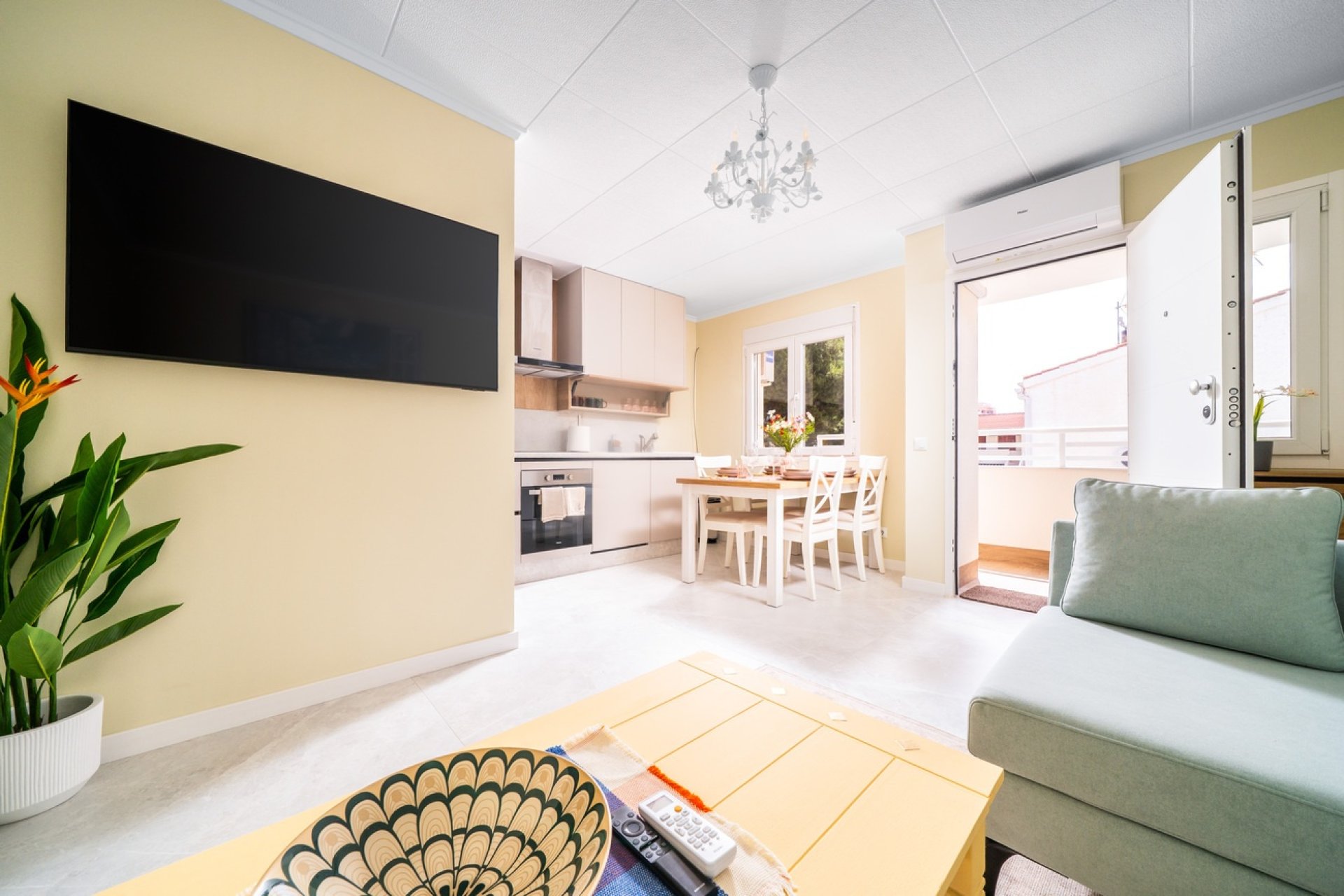 Herverkoop - Apartment -
Torrevieja - La Veleta