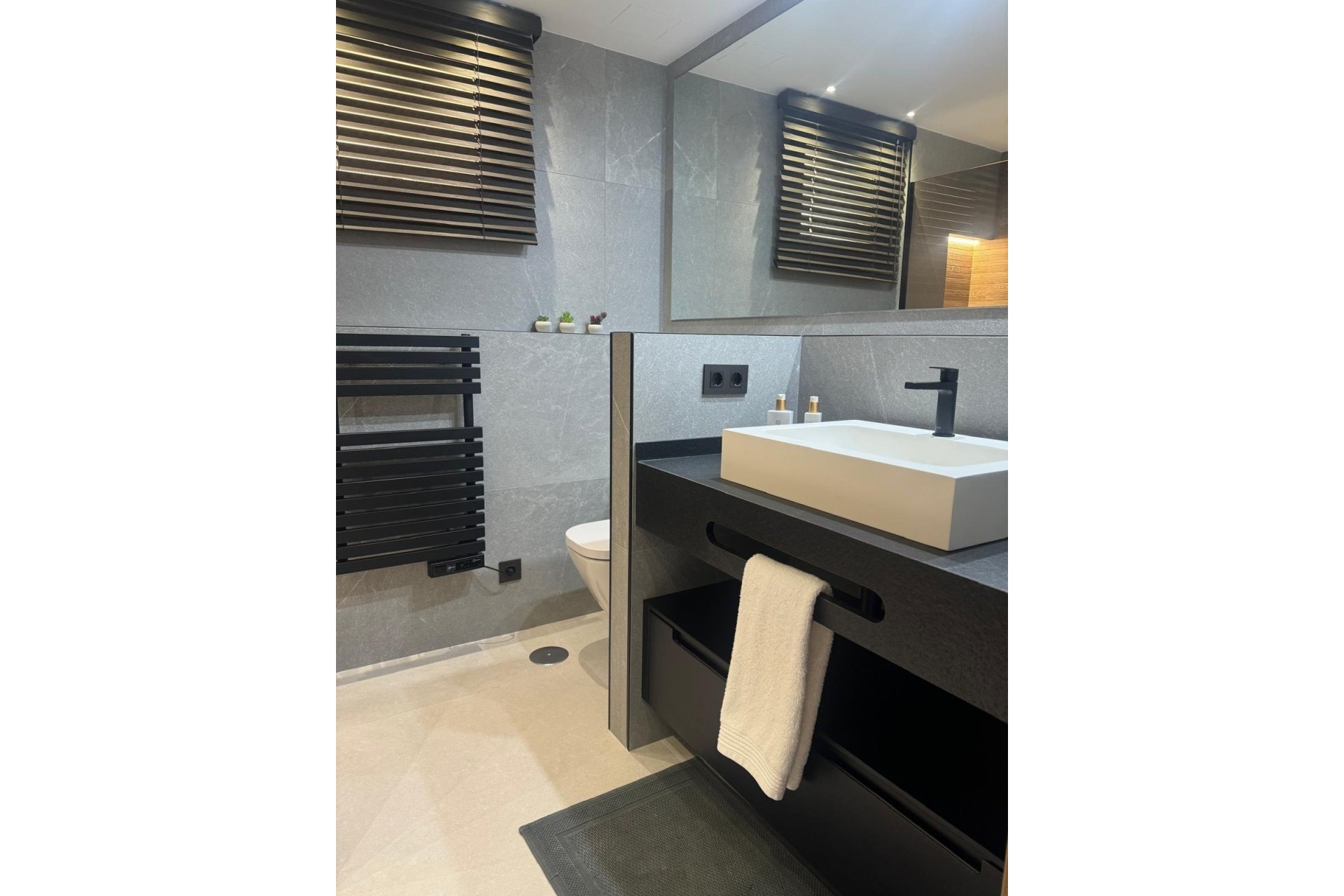 Herverkoop - Apartment -
Torrevieja - La Veleta